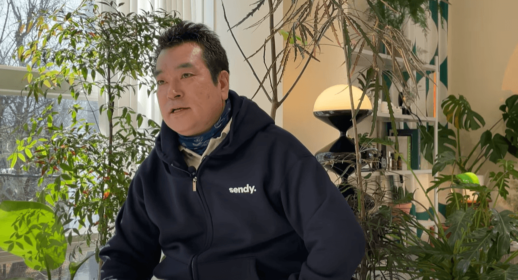 피드 커버 이미지