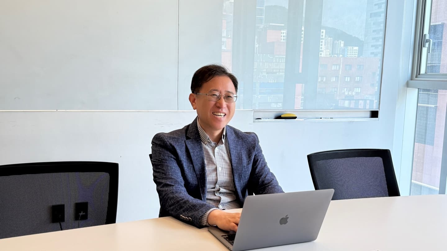 피드 커버 이미지